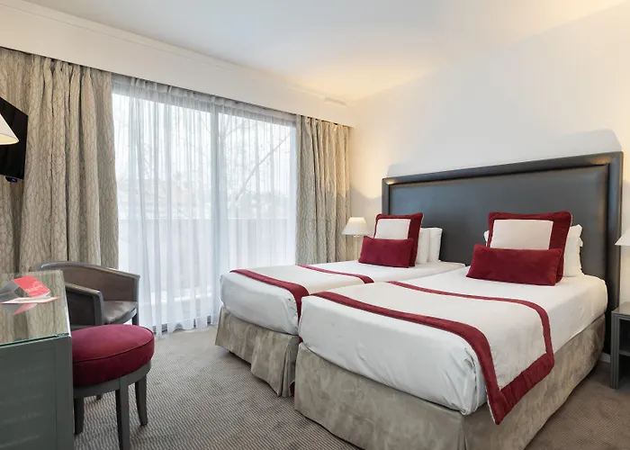 Hotel Charlemagne By Happyculture